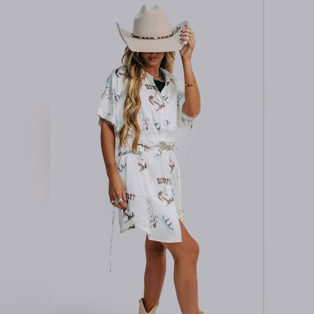 NWT White Merigold Kiss Cowgirl Satin Shirt Romper Dress